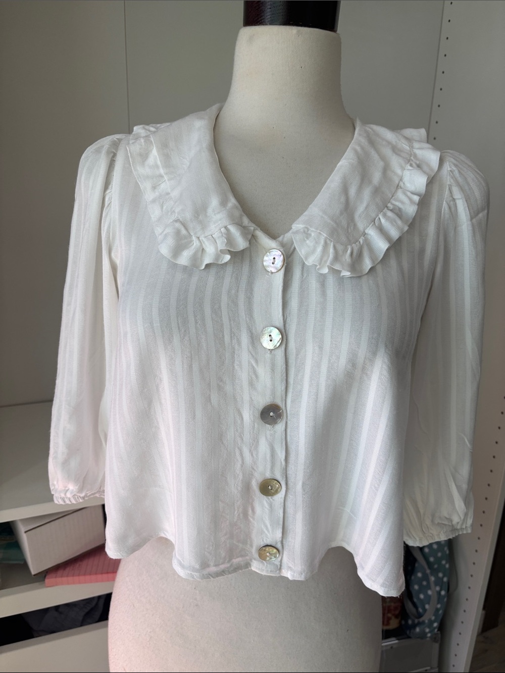 Women's White Ruffle Collar Button-Front Blouse